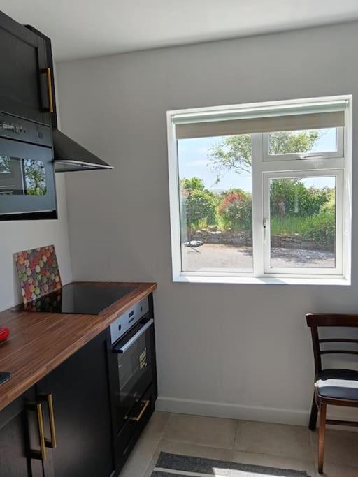 Dingle Escape -2 Bed -Sleeps 4 Apartment Ngoại thất bức ảnh